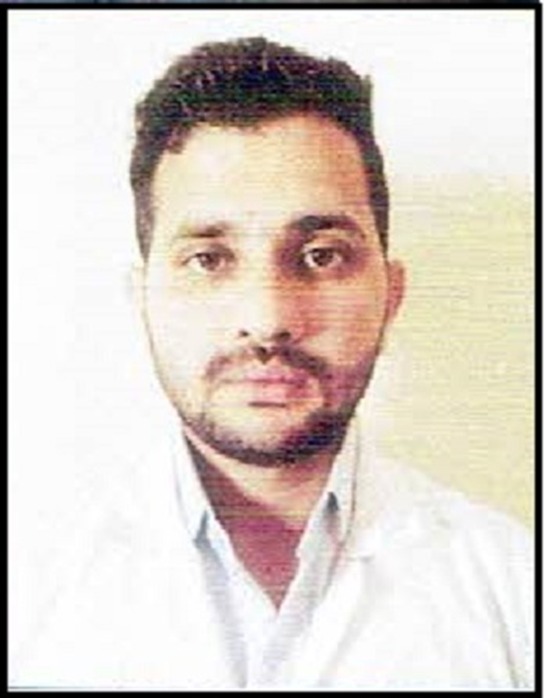 Dr Robin Tyagi